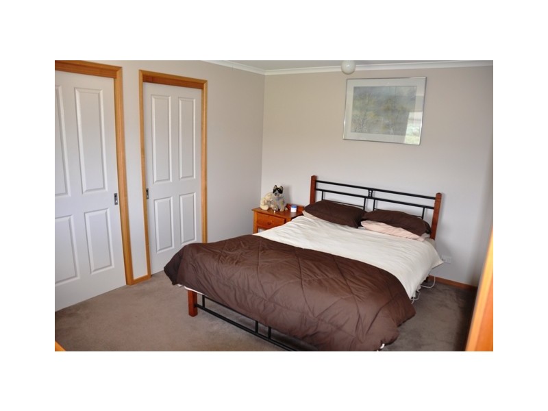 Lower Wattle Grove TAS 7109