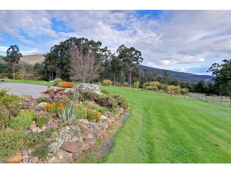 24 Cajun Crt, Huonville TAS 7109