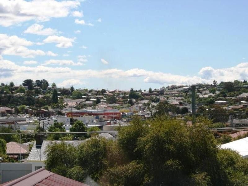 10 Carr Street, Kings Meadows TAS 7249