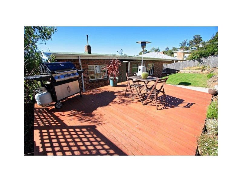 34 Salisbury Crescent, West Launceston TAS 7250