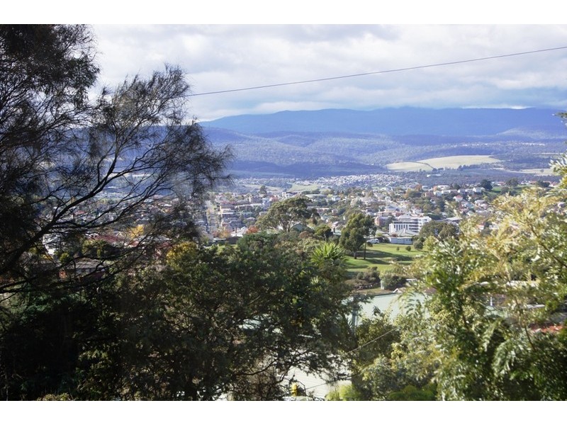 7 Denison Grove, West Launceston TAS 7250