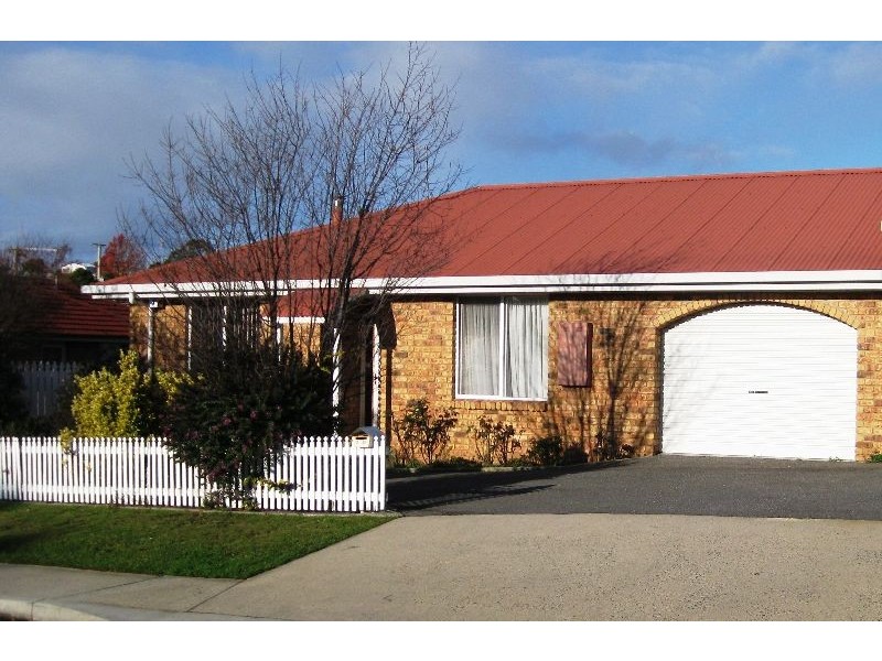 2/53 Stanley Street, Summerhill TAS 7250