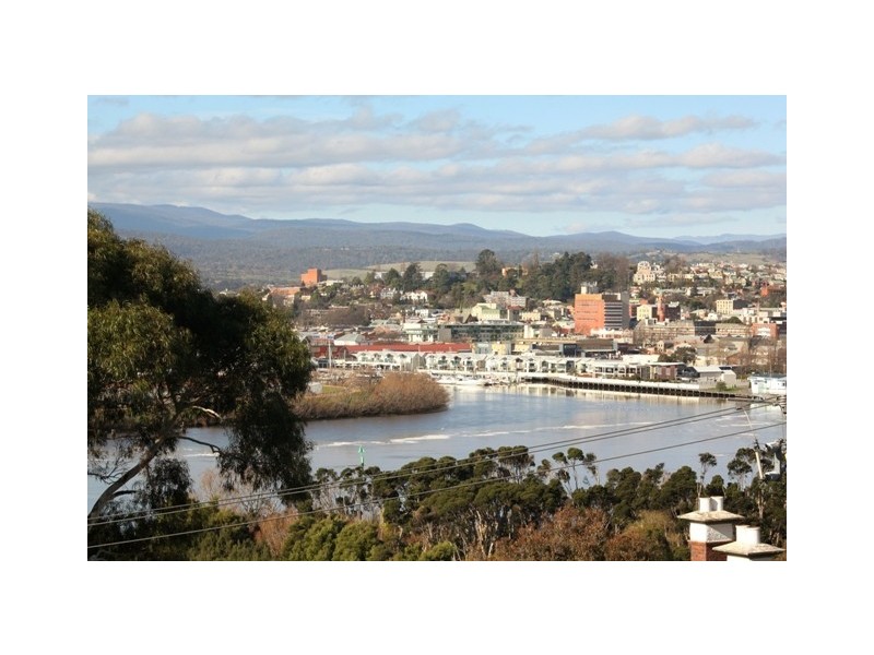 55 Trevallyn Road, Trevallyn TAS 7250