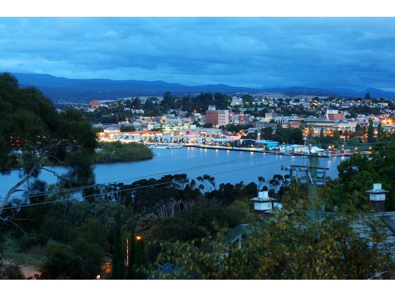 55 Trevallyn Road, Trevallyn TAS 7250