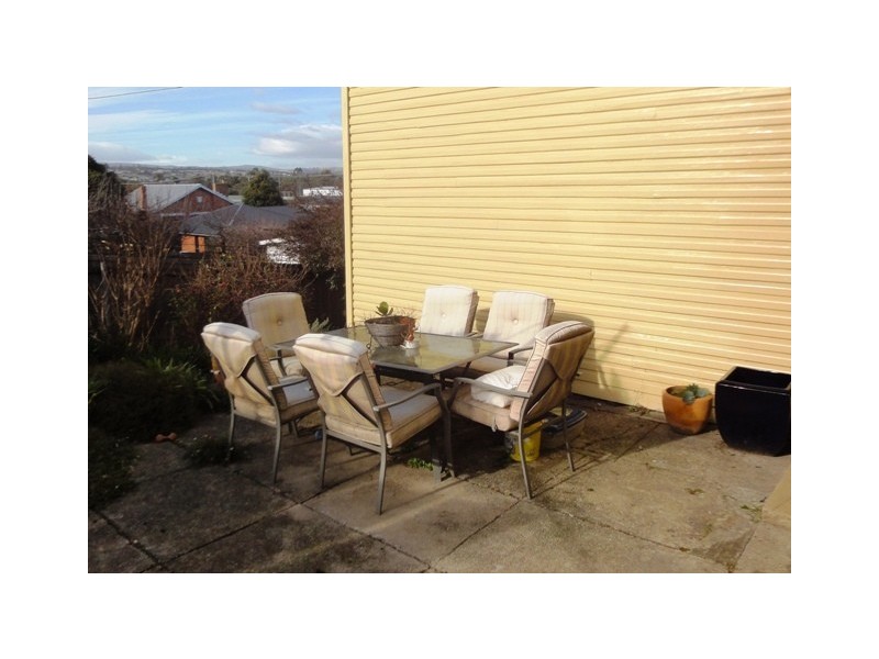 11 Conway Street, Mowbray TAS 7248