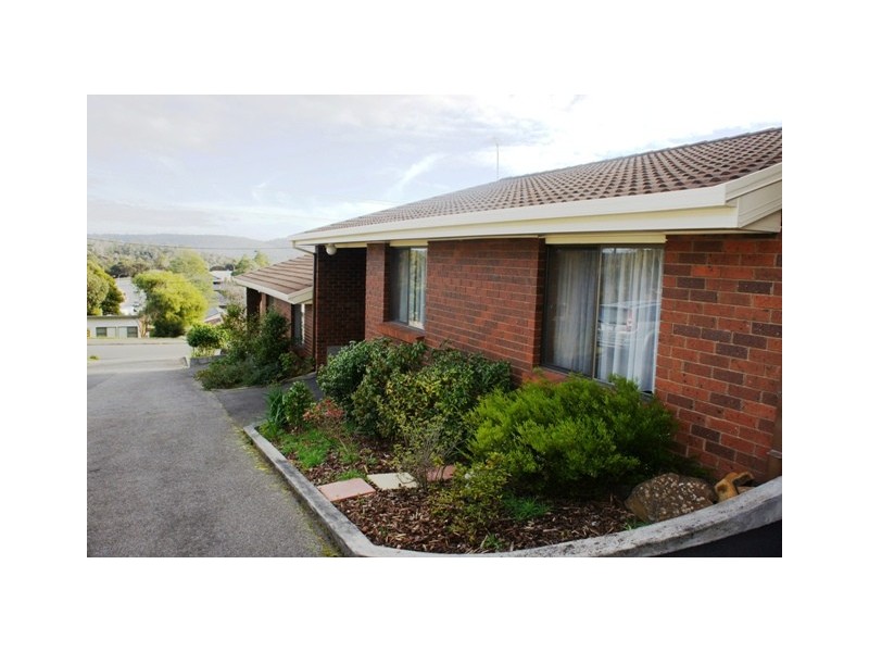2/69 Cambridge Street, West Launceston TAS 7250