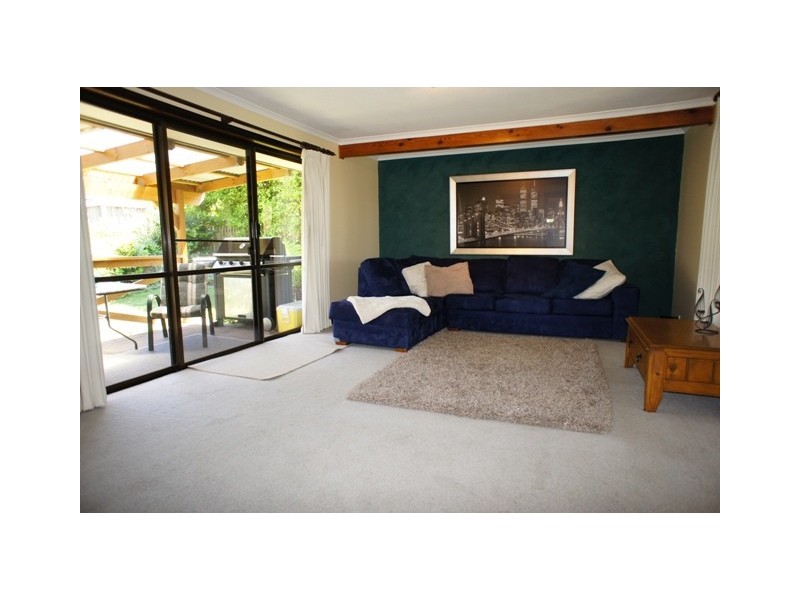 9 Hall Court, Summerhill TAS 7250