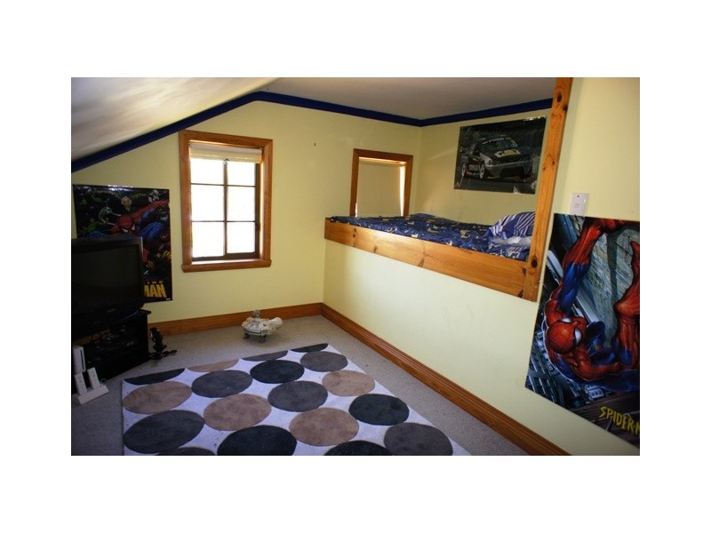 9 Hall Court, Summerhill TAS 7250