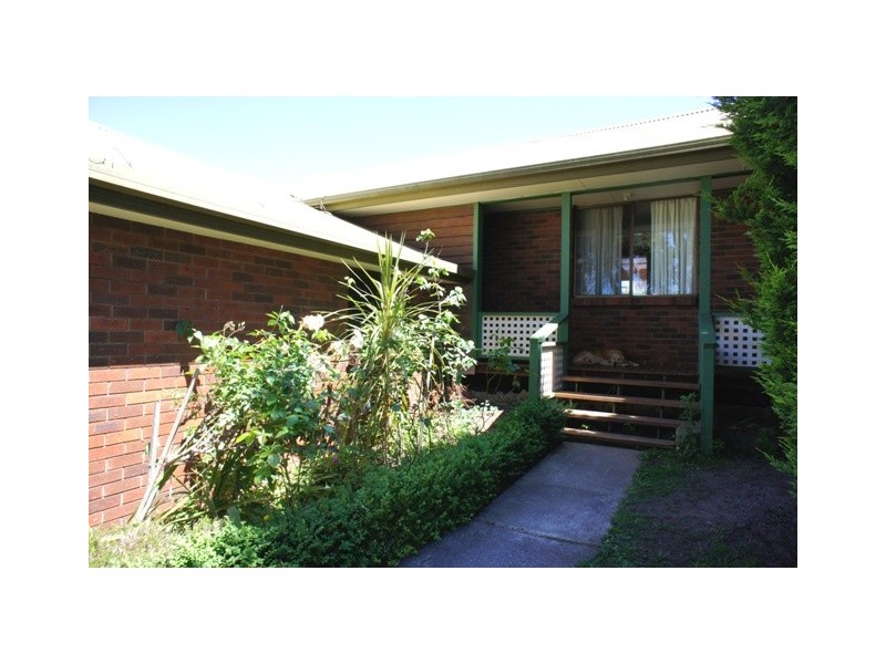 9 Hall Court, Summerhill TAS 7250