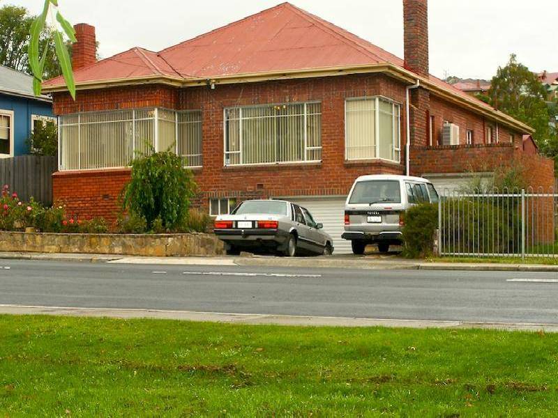 184 Lenah Valley Road, Lenah Valley TAS 7008