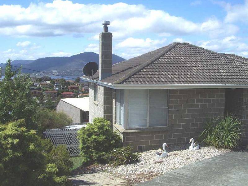 109 Brent Street, Glenorchy TAS 7010