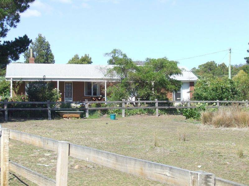 40 Kennedy Drive, Cambridge TAS 7170
