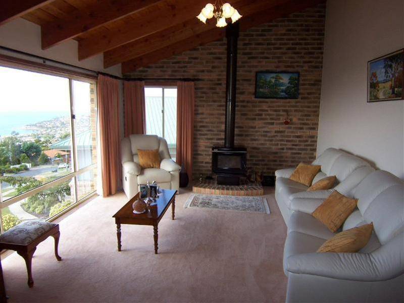 8 Timbertop Drive, Blackmans Bay TAS 7052