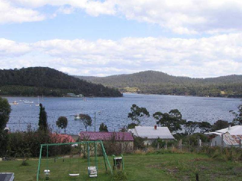 18 Edward Street, Nubeena TAS 7184