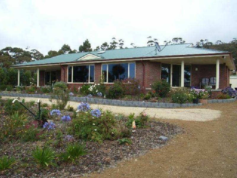 17A Harveys Farm Road, Bicheno TAS 7215