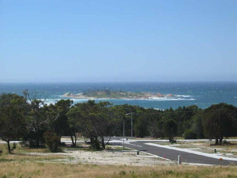 78 Tasman Highway, Bicheno TAS 7215