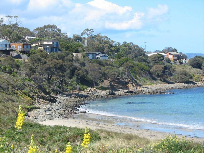 77 Grevillea Street, Primrose Sands TAS 7173