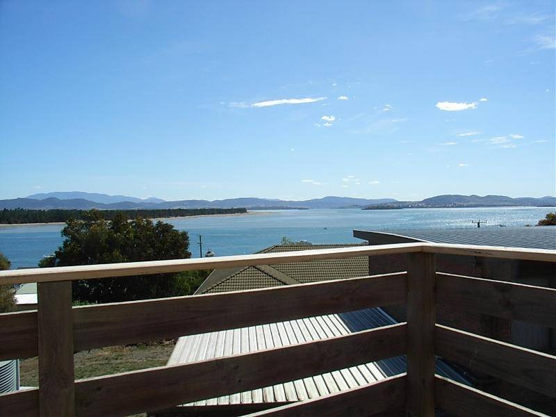 11 Hurst Street, Lewisham TAS 7173