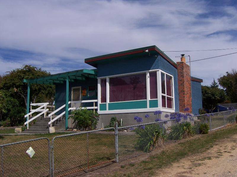 19 Pringle Street, Scamander TAS 7215