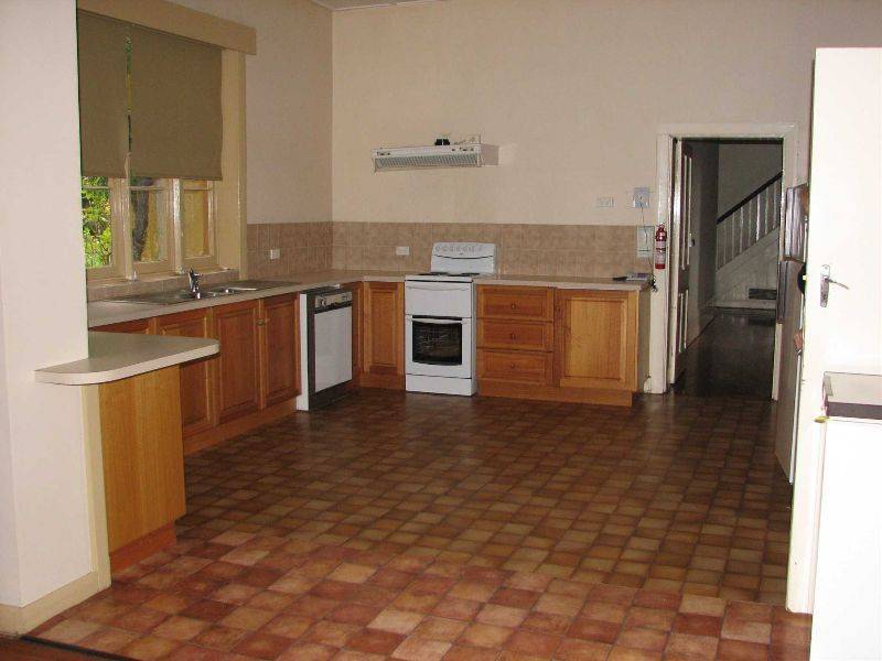 8 West Church Street, Deloraine TAS 7304