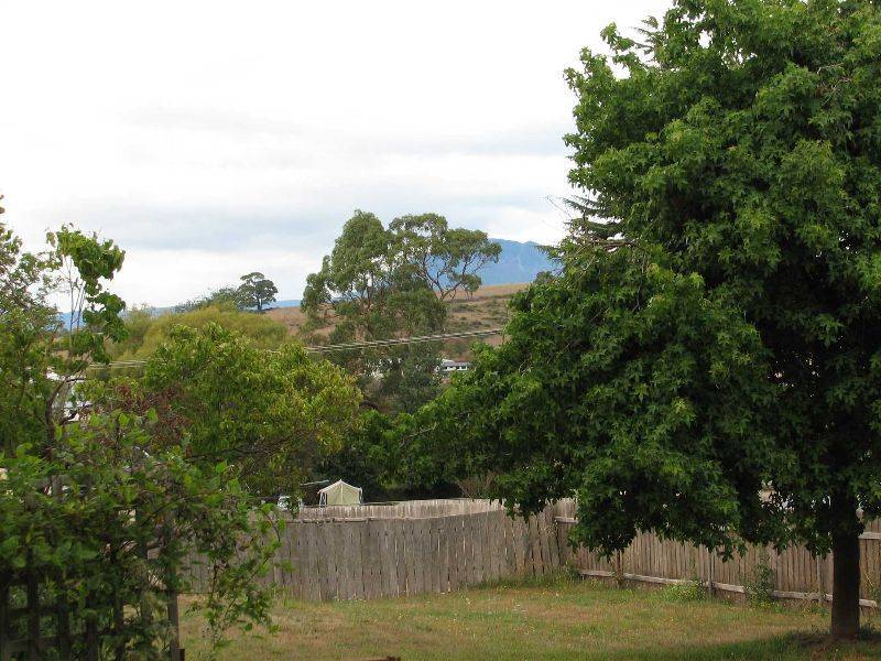 8 West Church Street, Deloraine TAS 7304