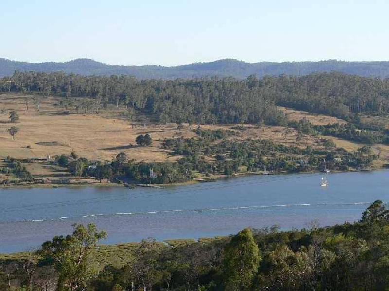 1824 West Tamar Highway, Rosevears TAS 7277