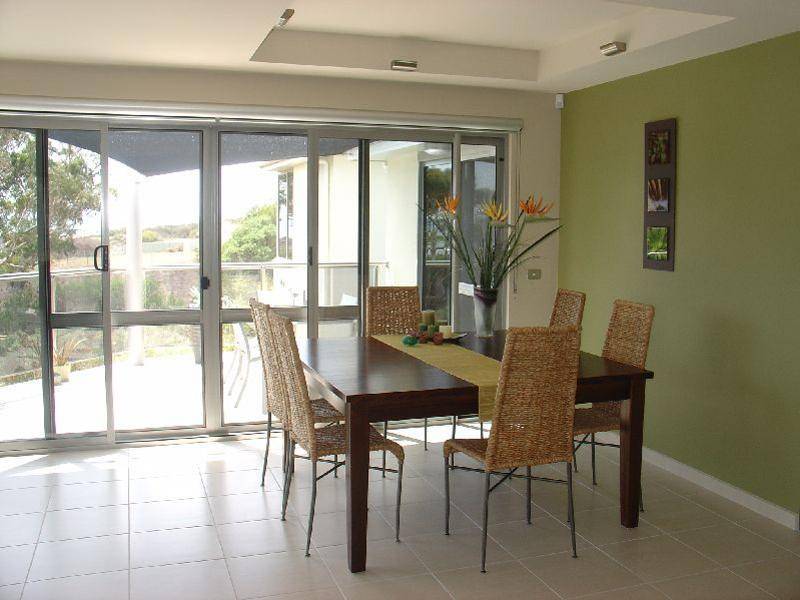 8 Coles Beach Close, Devonport TAS 7310