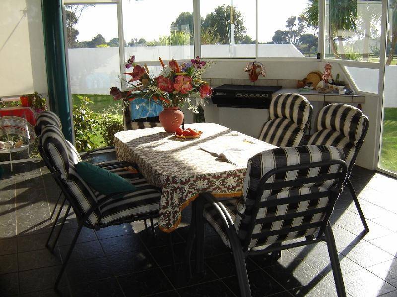 2 Clare Court, Devonport TAS 7310