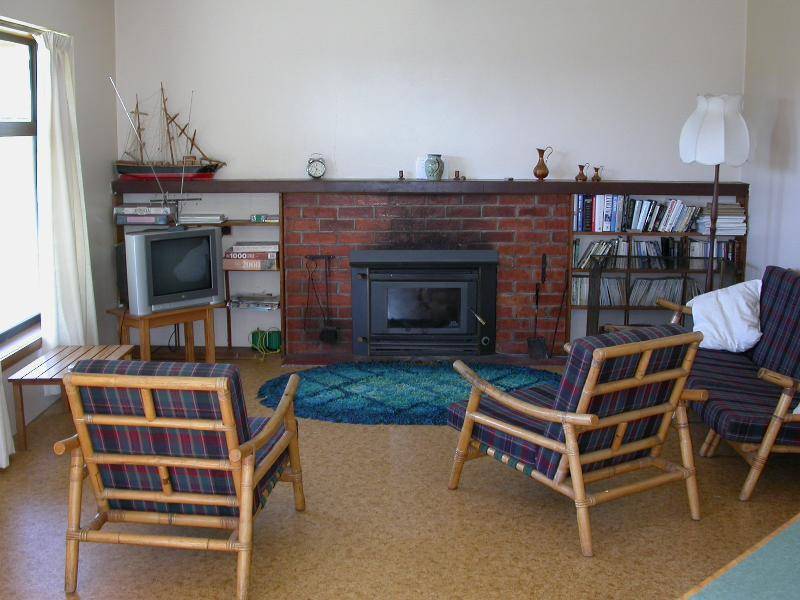 33 Hawley Esplanade, Hawley Beach TAS 7307