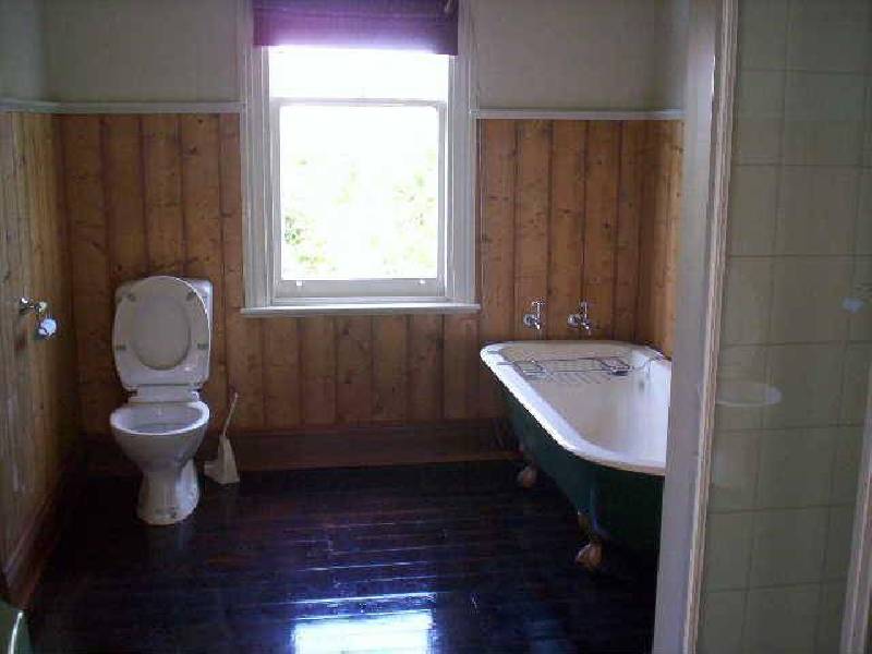 8 Harrison Street, Strahan TAS 7468