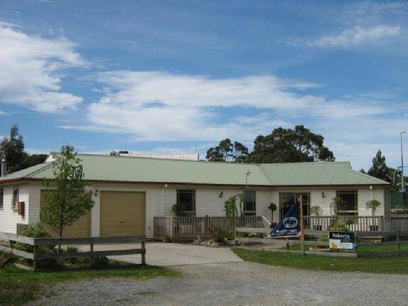 8 Fraser Street, Strahan TAS 7468