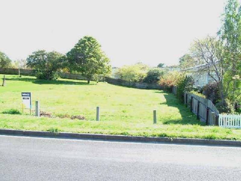 5 Simpson Street, Somerset TAS 7322