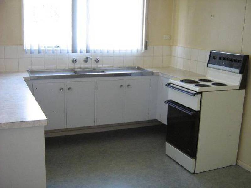 15 Westwood Street, Zeehan TAS 7469