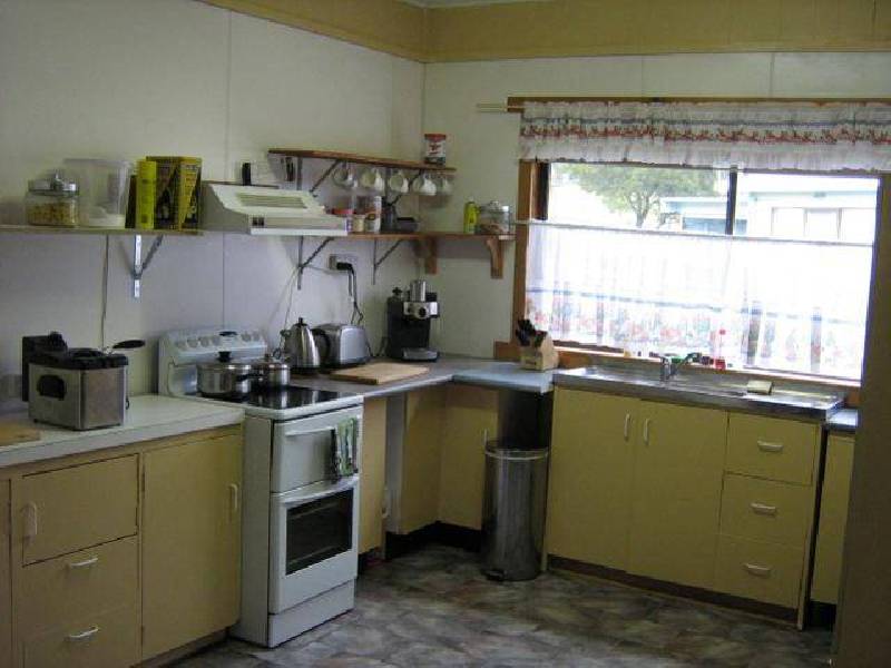 54 Main Street, Zeehan TAS 7469