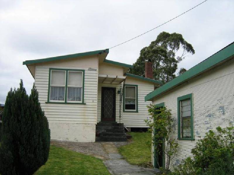 11 Crotty Street, Queenstown TAS 7467