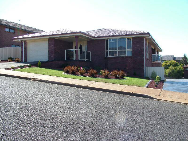 10 Hillfarm Drive, Burnie TAS 7320