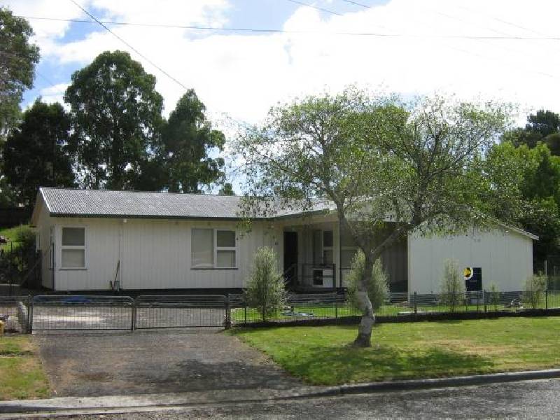 22 Gellibrand Street, Zeehan TAS 7469