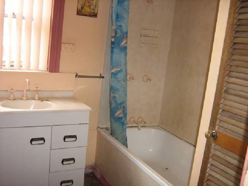 84 Esplanade, Queenstown TAS 7467