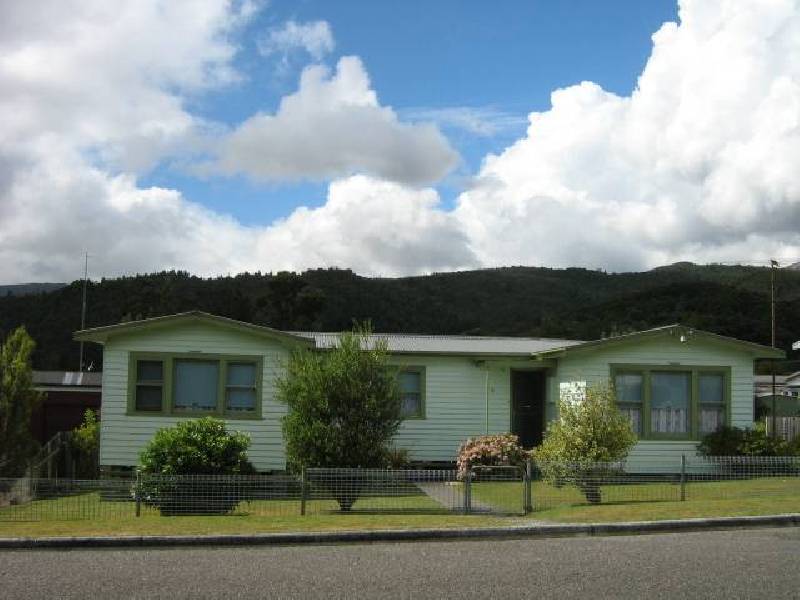 6 Nankivell Street, Queenstown TAS 7467