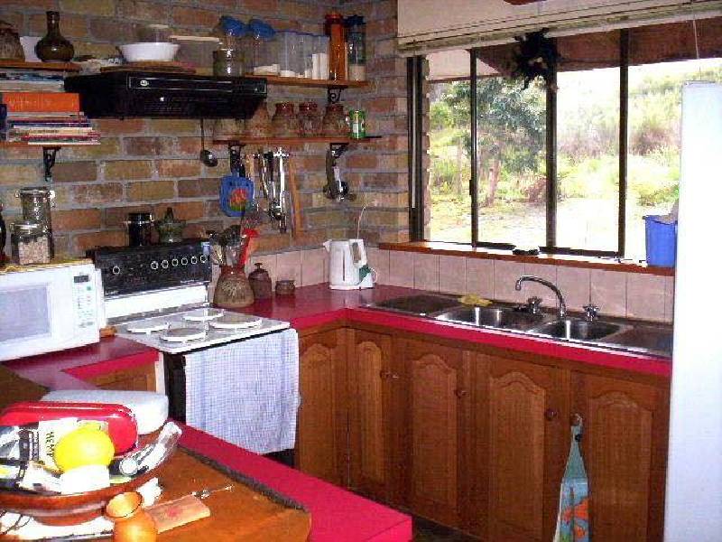 9 Charles Street, Strahan TAS 7468