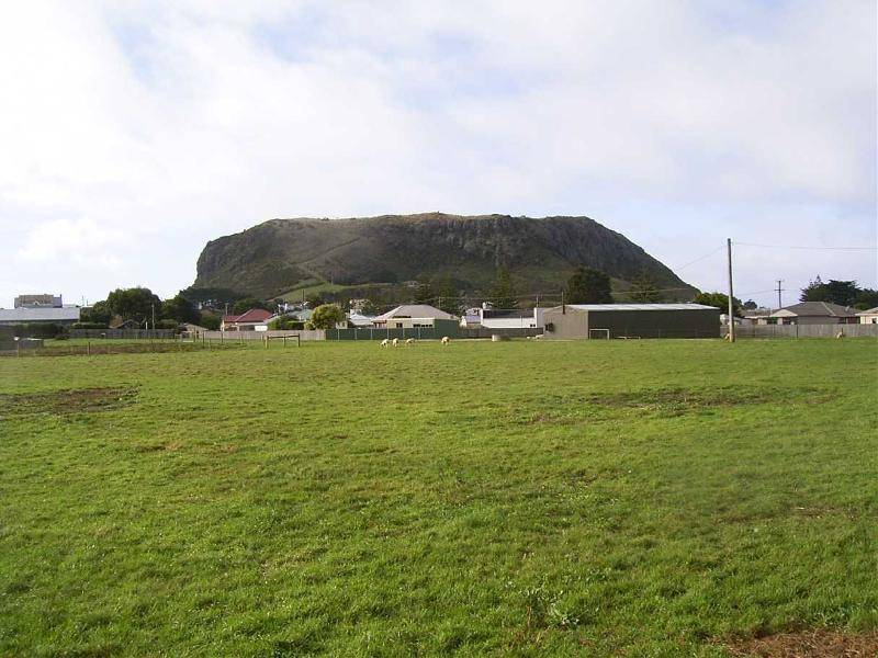 5 Albert Street, Stanley TAS 7331