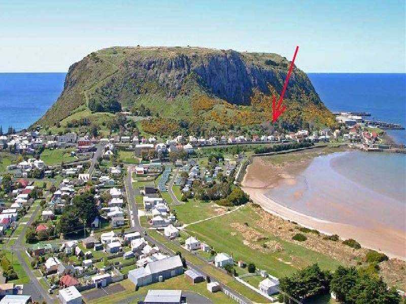 28 Alexander Terrace, Stanley TAS 7331