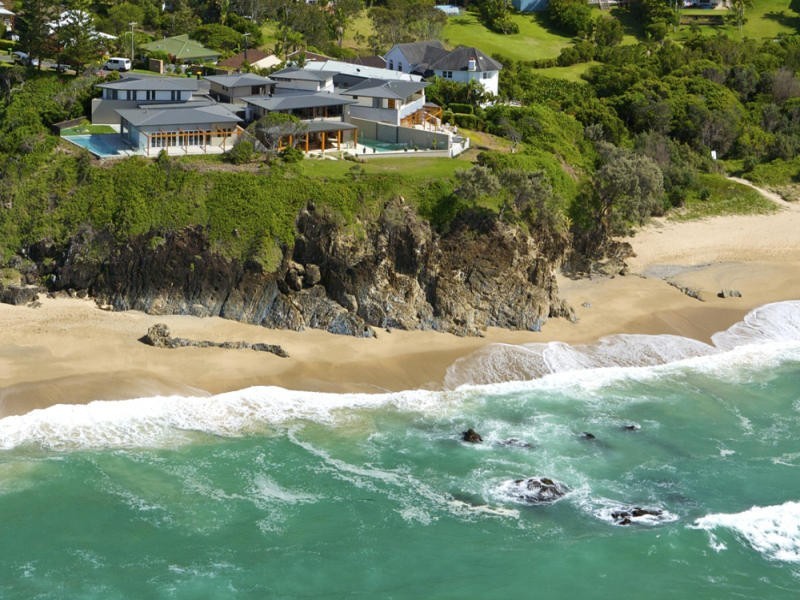 43 Shearwater Crescent, Sapphire Beach NSW 2450