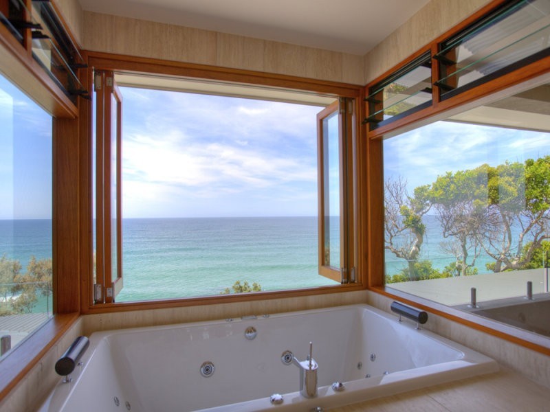 43 Shearwater Crescent, Sapphire Beach NSW 2450