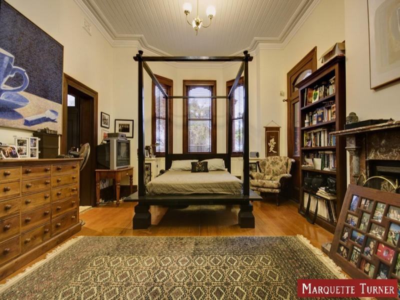 48 Fullerton Street, Stockton NSW 2295