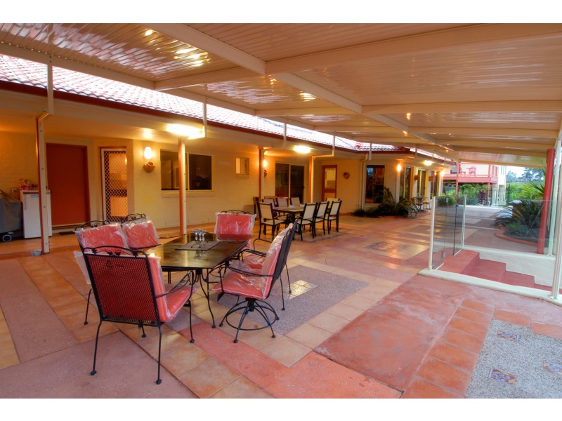 102 Ocean Vista Drive, Maroochy River QLD 4561