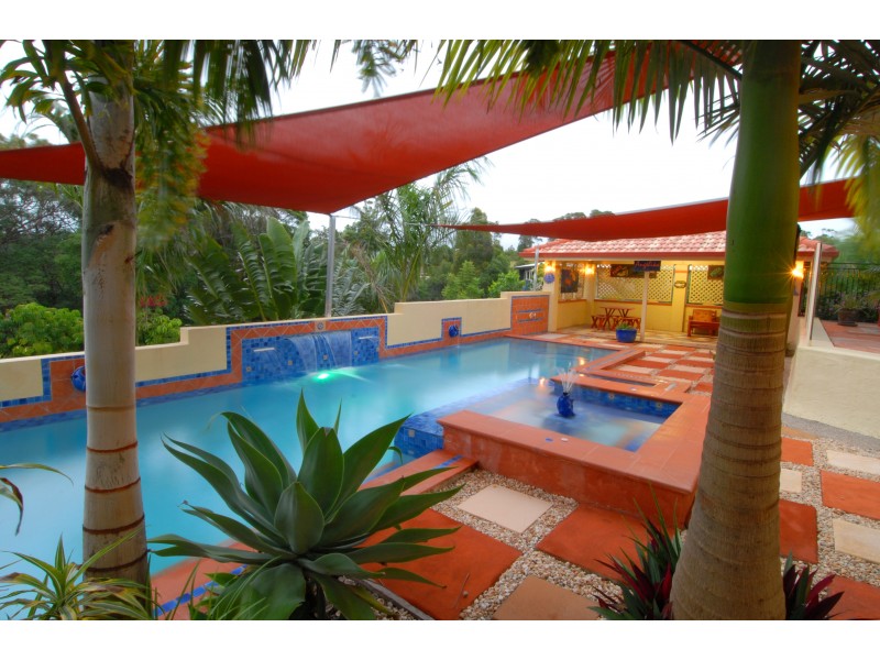 102 Ocean Vista Drive, Maroochy River QLD 4561