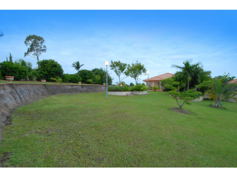 102 Ocean Vista Drive, Maroochy River QLD 4561