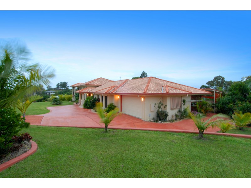 102 Ocean Vista Drive, Maroochy River QLD 4561
