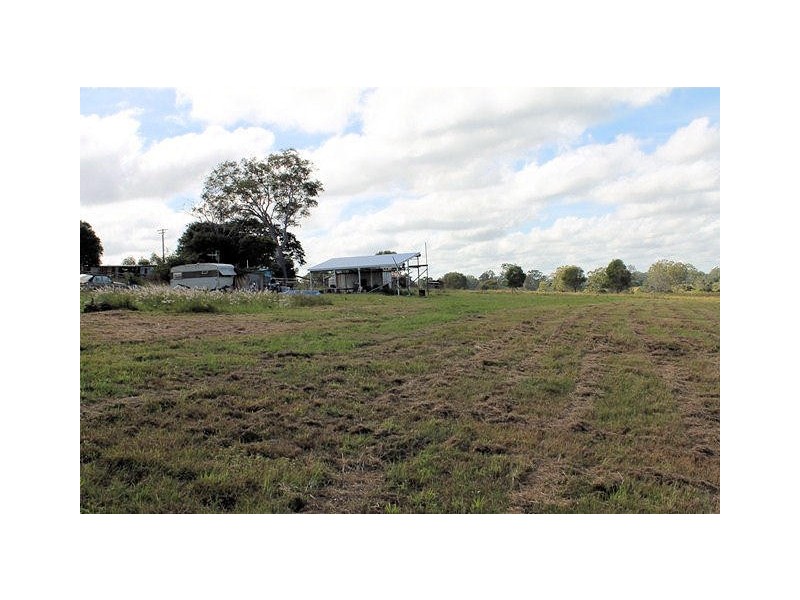 Pioneers Rest QLD 4650